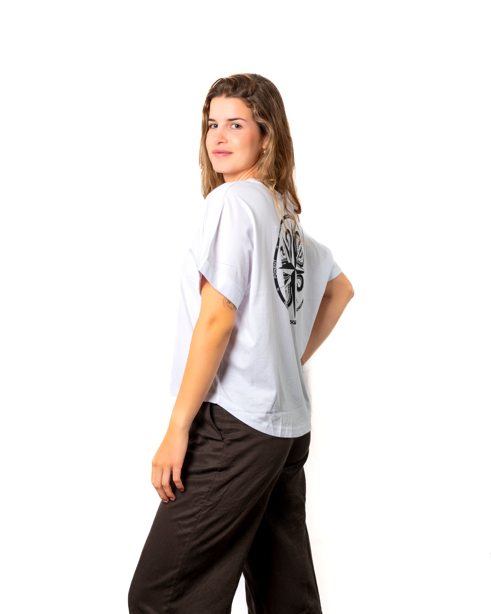 blanco-04_63d1120e-920d-4323-afee-f7a89eaf4ebe.jpg
