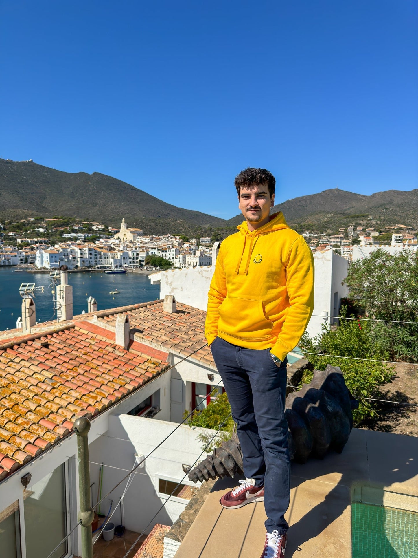 Sudadera Es Cucurucuc Amarilla - Tienda OKTOP