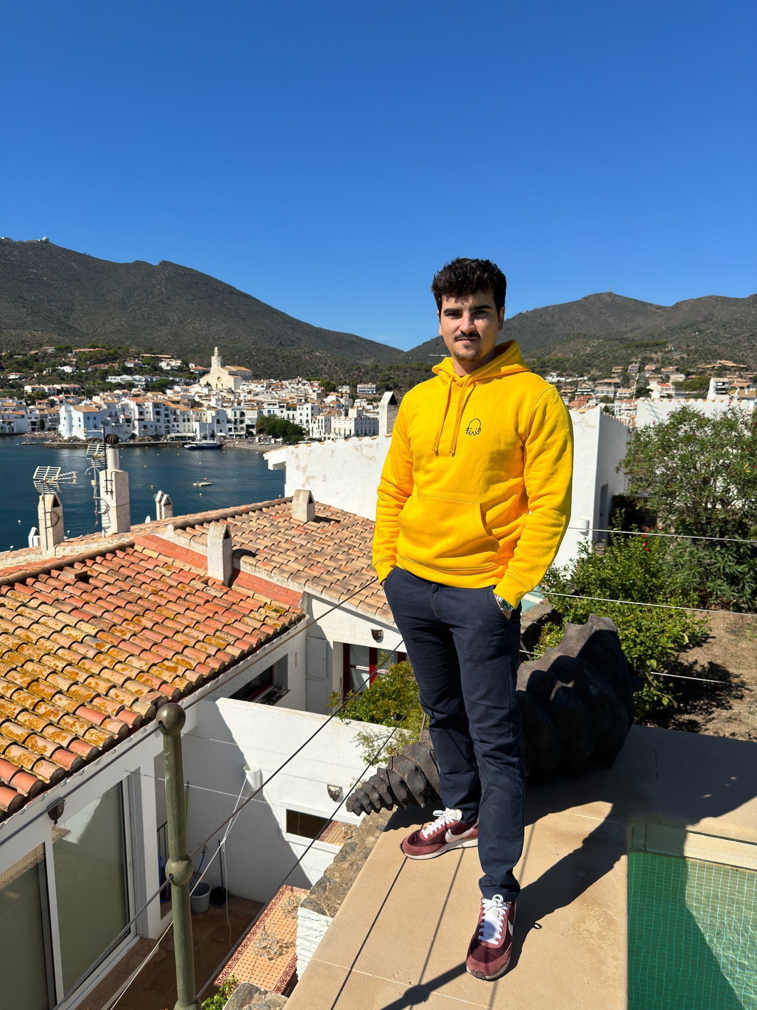 Sudadera Es Cucurucuc Amarilla - Tienda OKTOP
